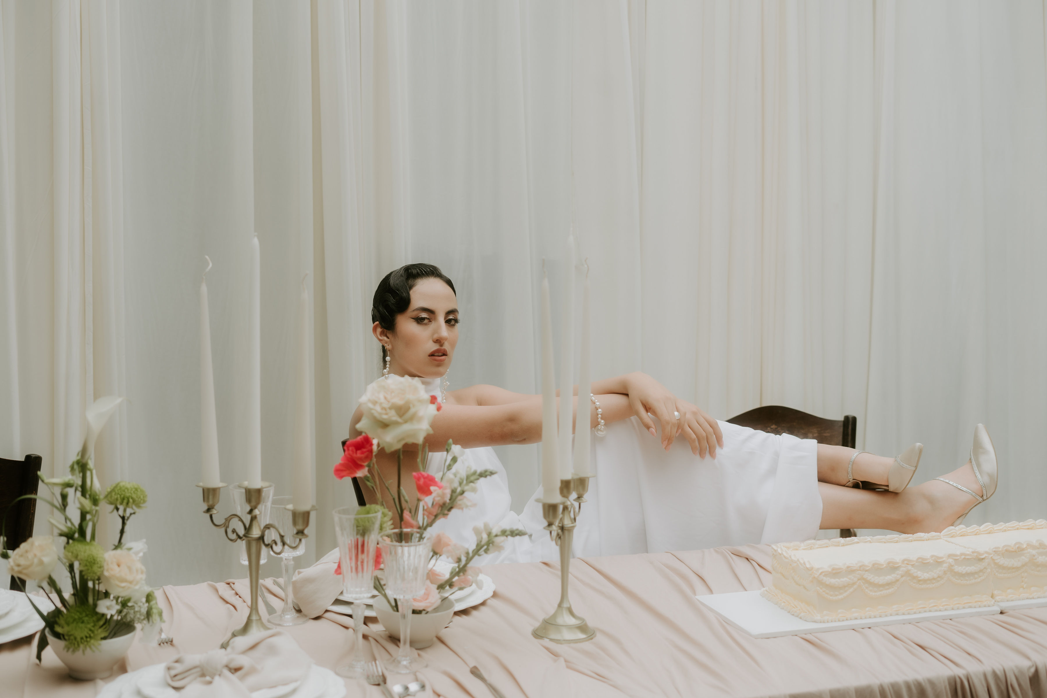 Editorial Floralveil — detalle artístico