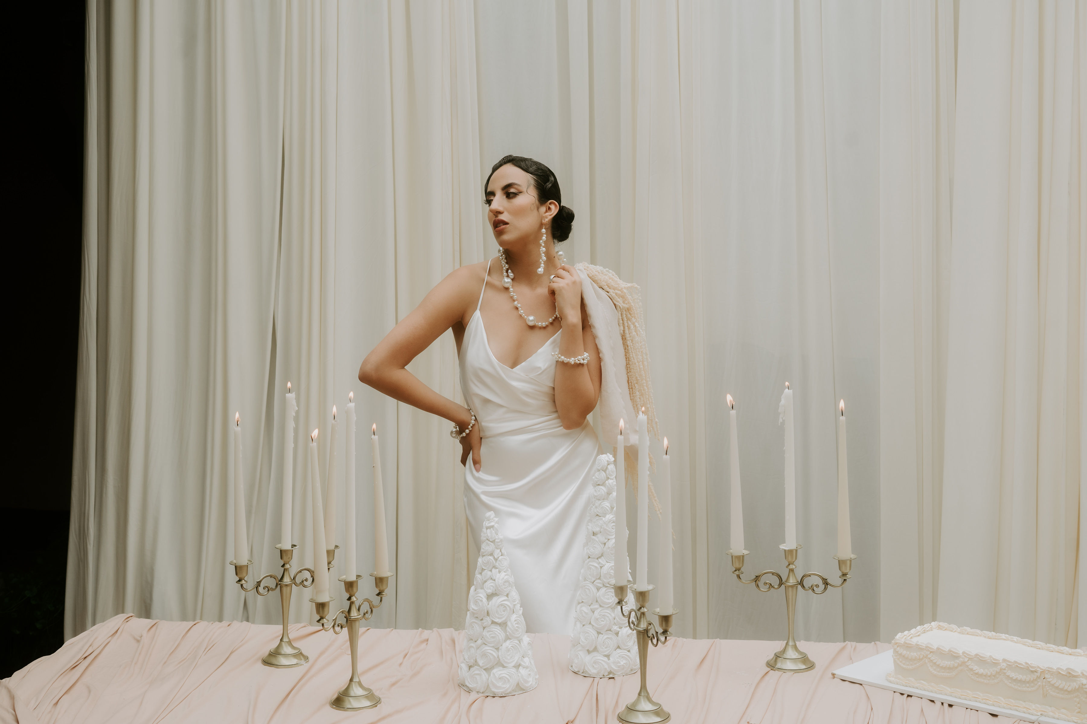 Editorial Floralveil — detalle de vela